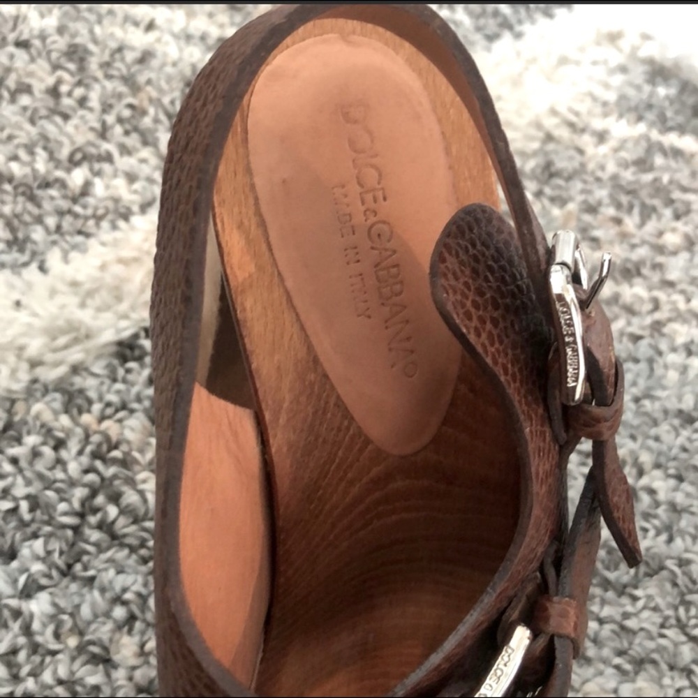 D & G SANDALS  🤎🤎
